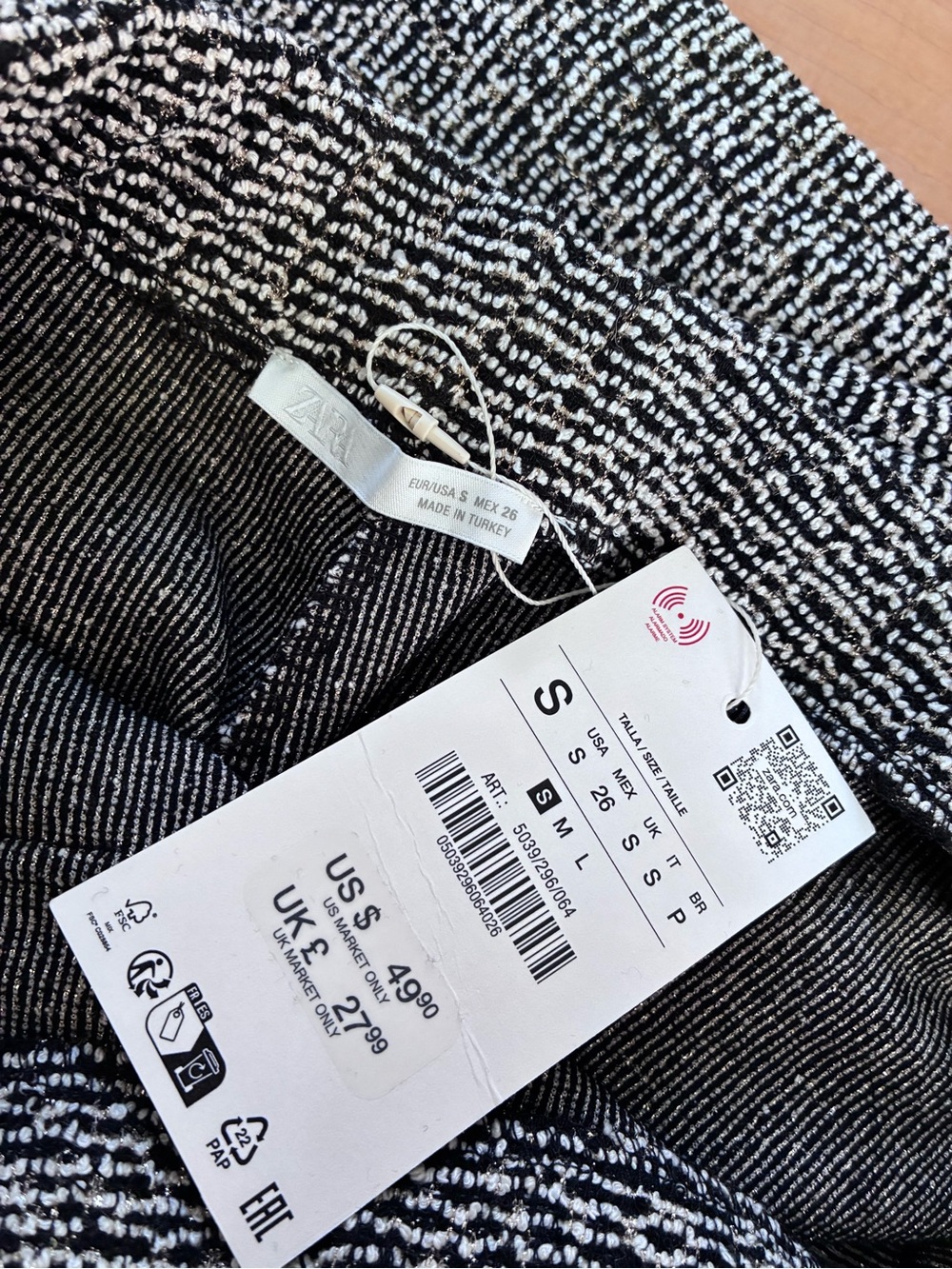 Zara Black & White Tweed Wide-Leg Pants with Matching Vest - Picture 3 of 4